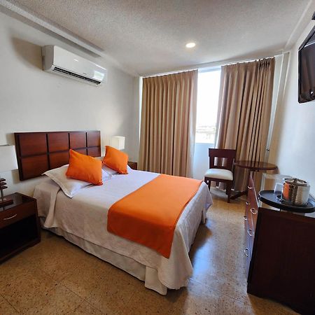 Hotel Anaconda Leticia Bagian luar foto