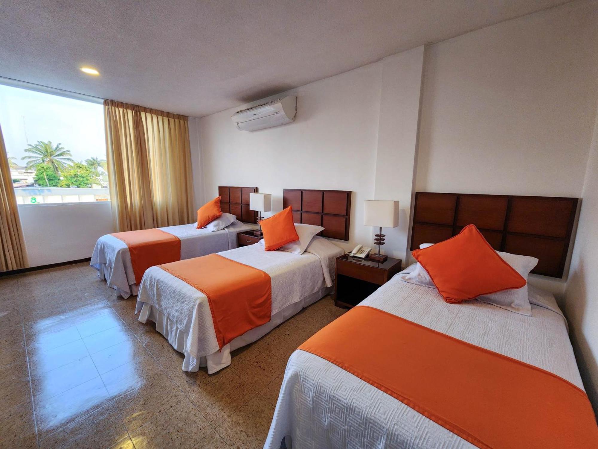 Hotel Anaconda Leticia Bagian luar foto