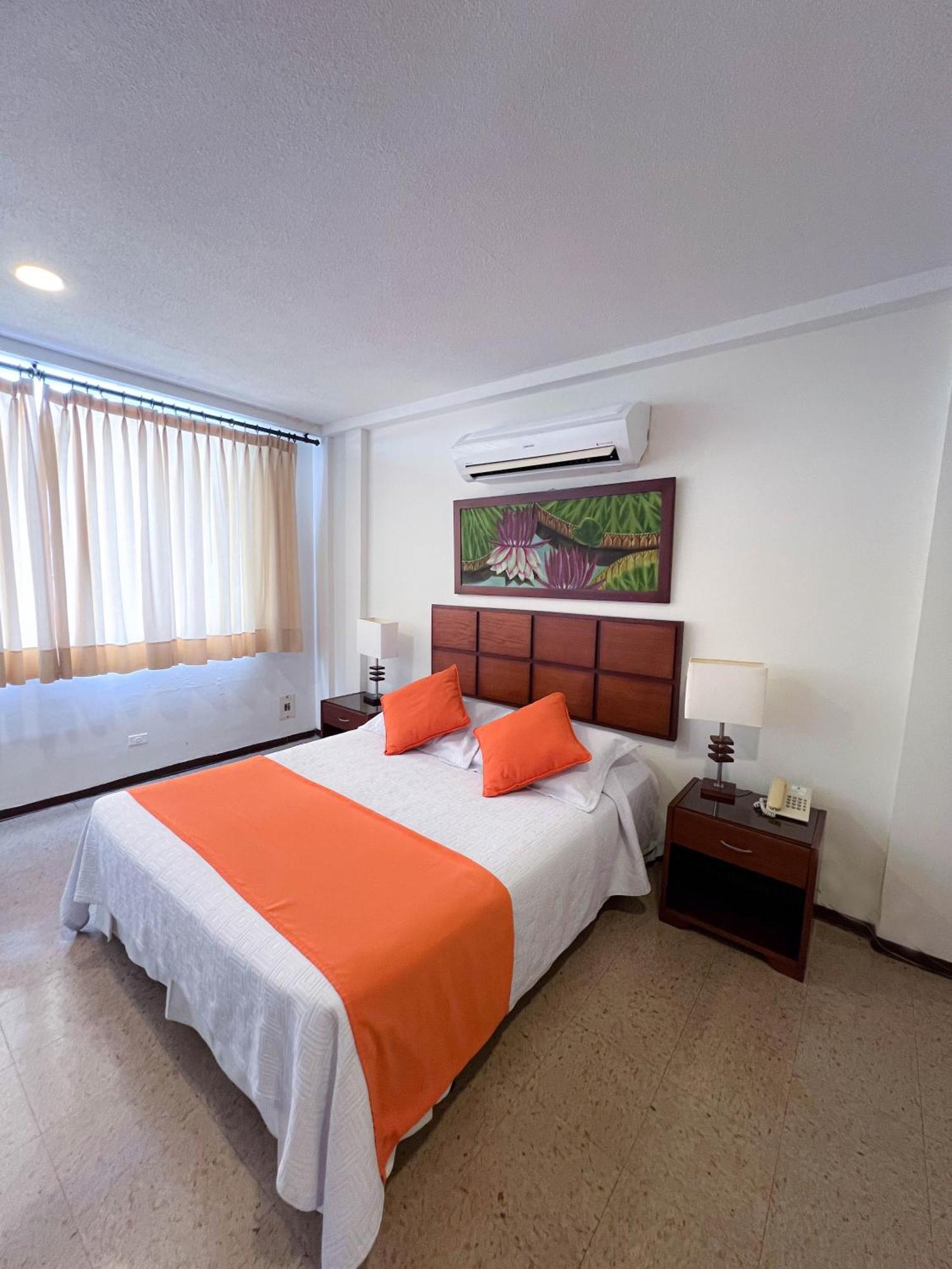 Hotel Anaconda Leticia Bagian luar foto