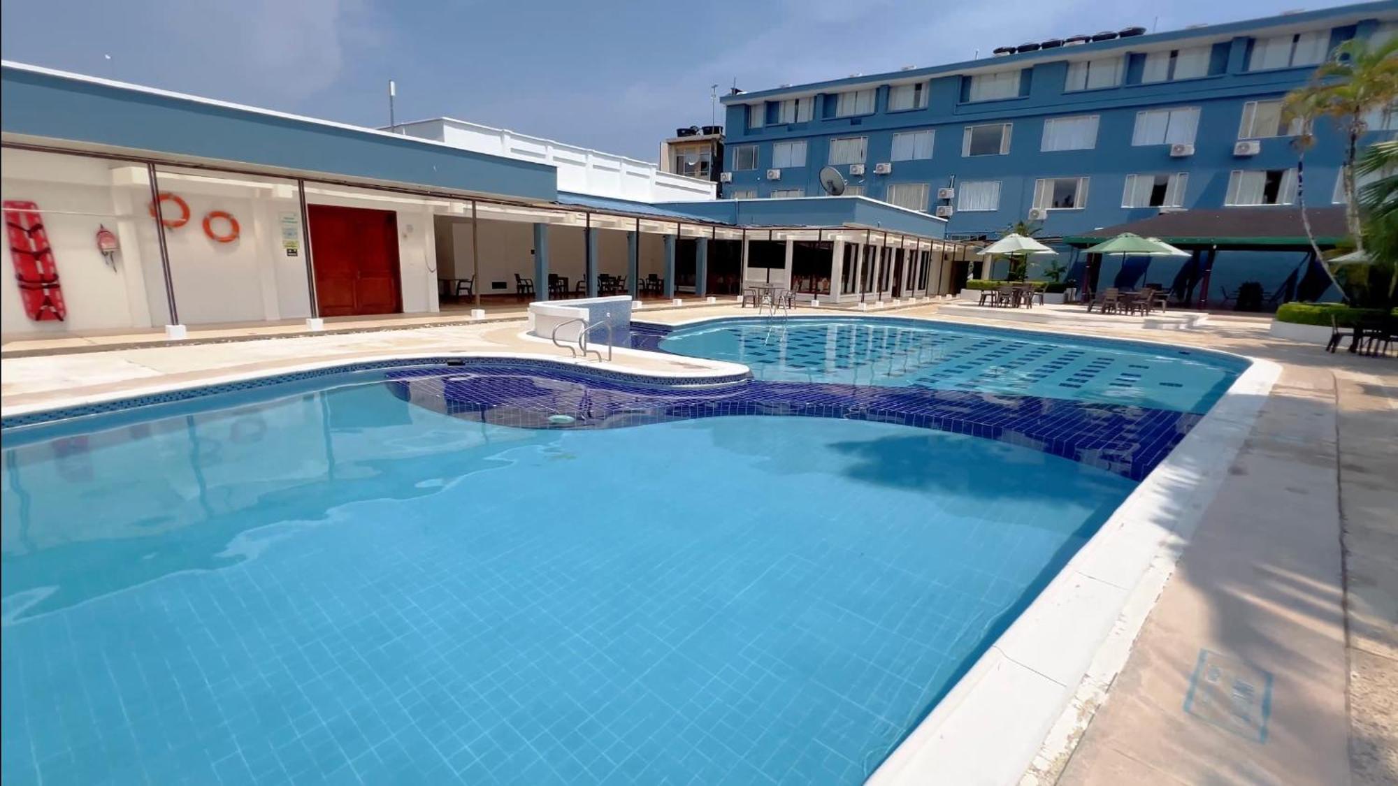 Hotel Anaconda Leticia Bagian luar foto