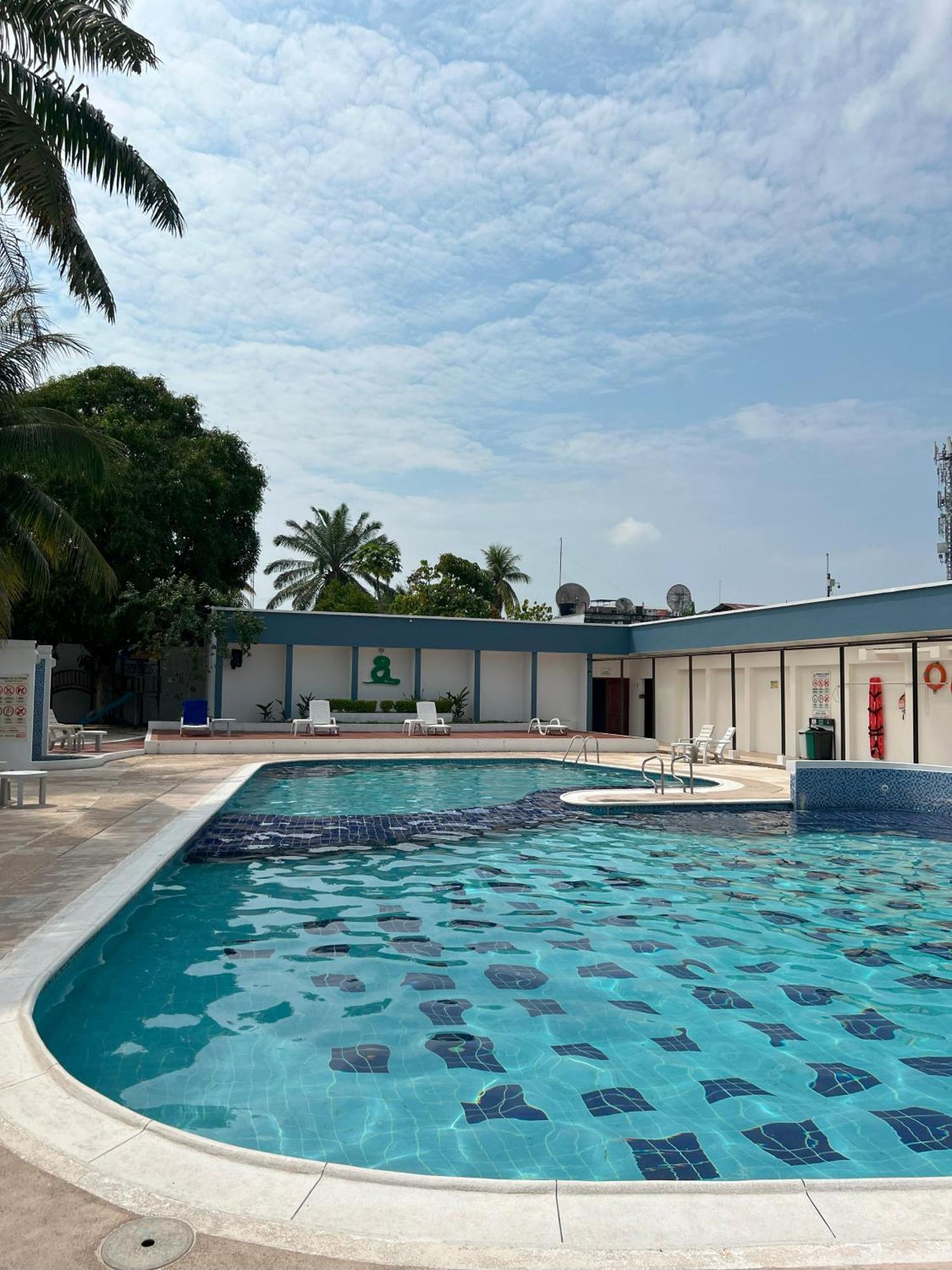 Hotel Anaconda Leticia Bagian luar foto